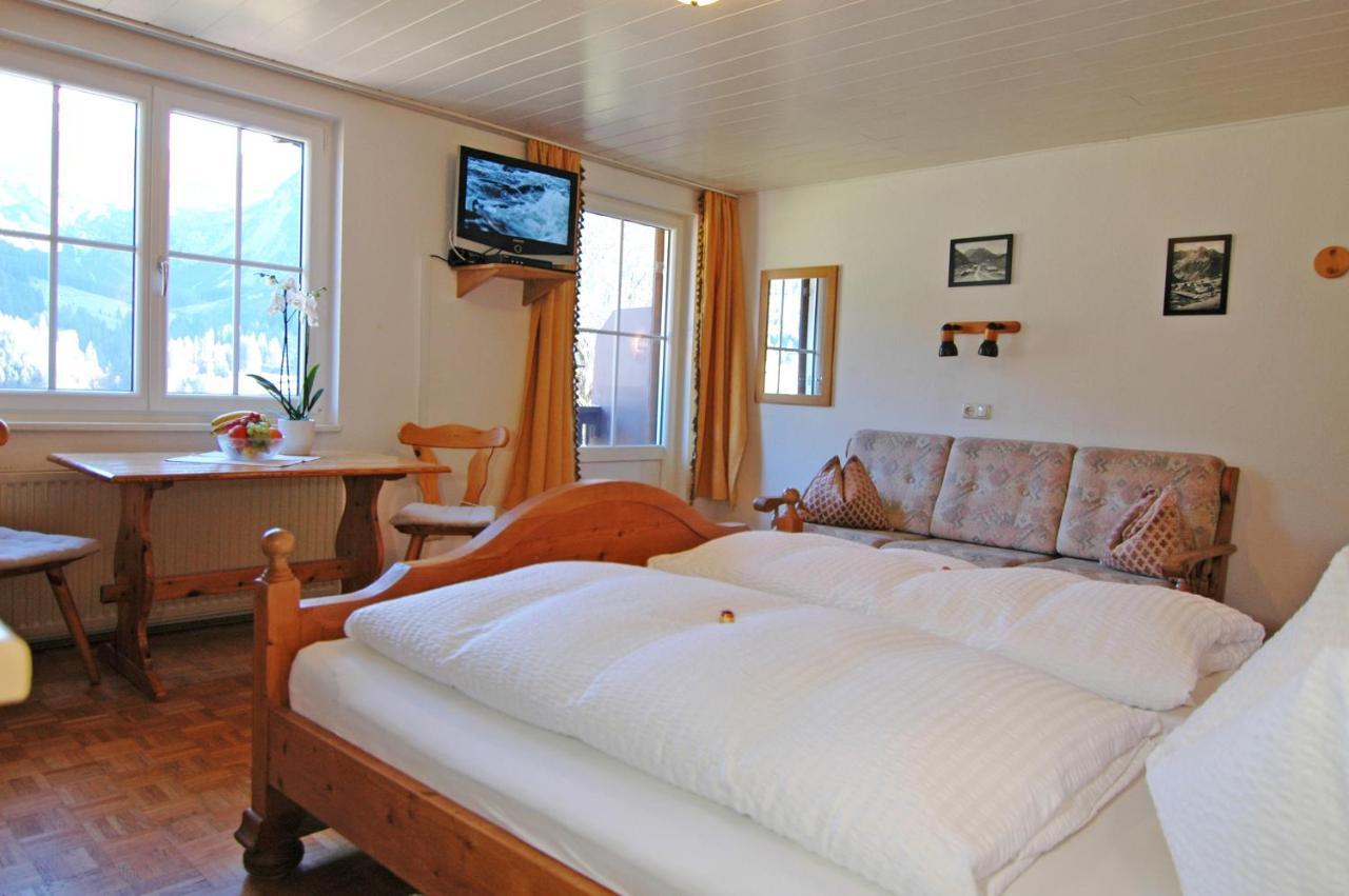 Ahorn Apartment Mittelberg