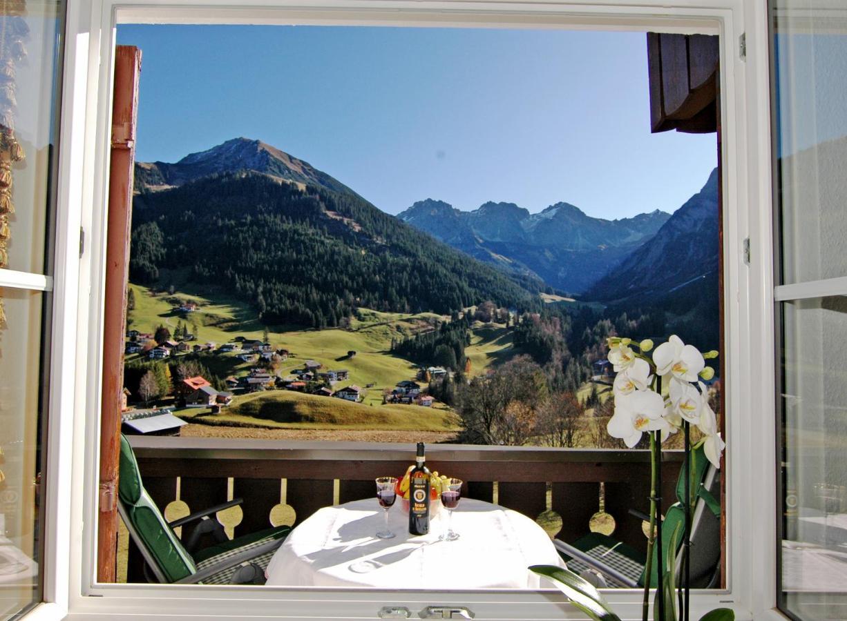 Ahorn Apartment Mittelberg